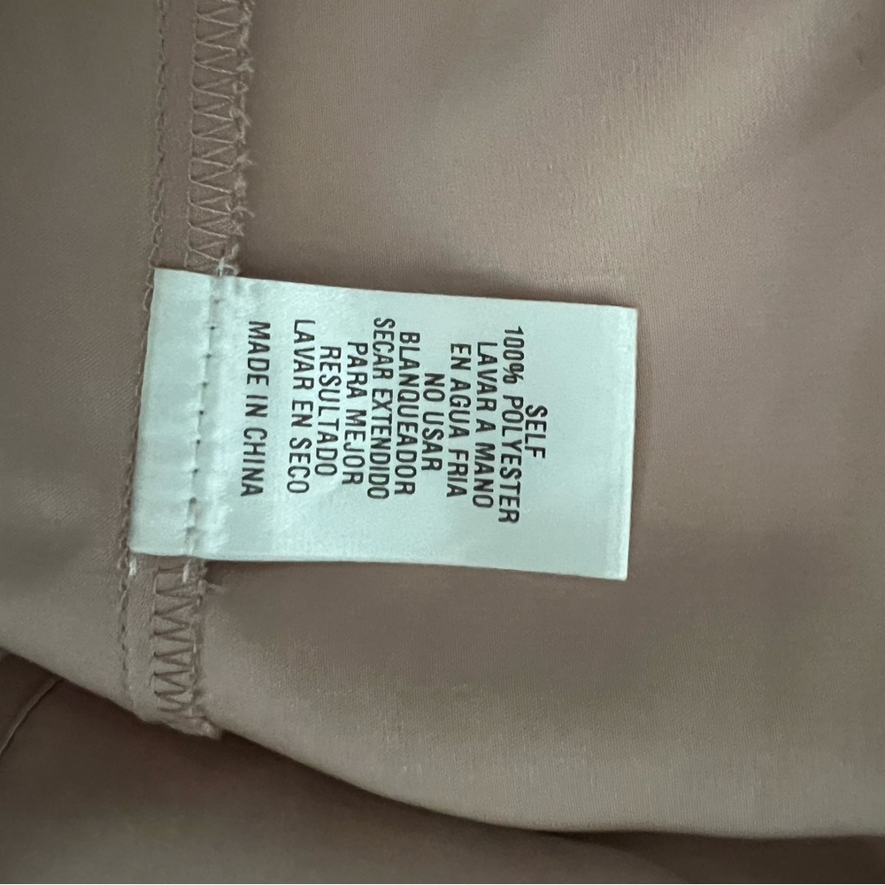Storia Dusty Blush Satin Wrap Dress, Medium - EUC - Picture 4 of 7